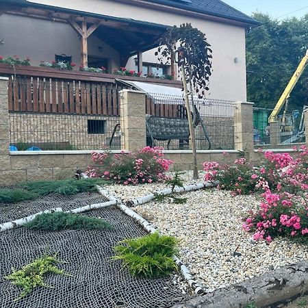 Hospudka Na Konci Sveta Hotel Nový Jičín Buitenkant foto