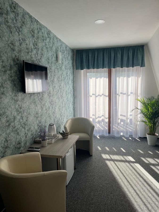 Hospudka Na Konci Sveta Hotel Nový Jičín Buitenkant foto