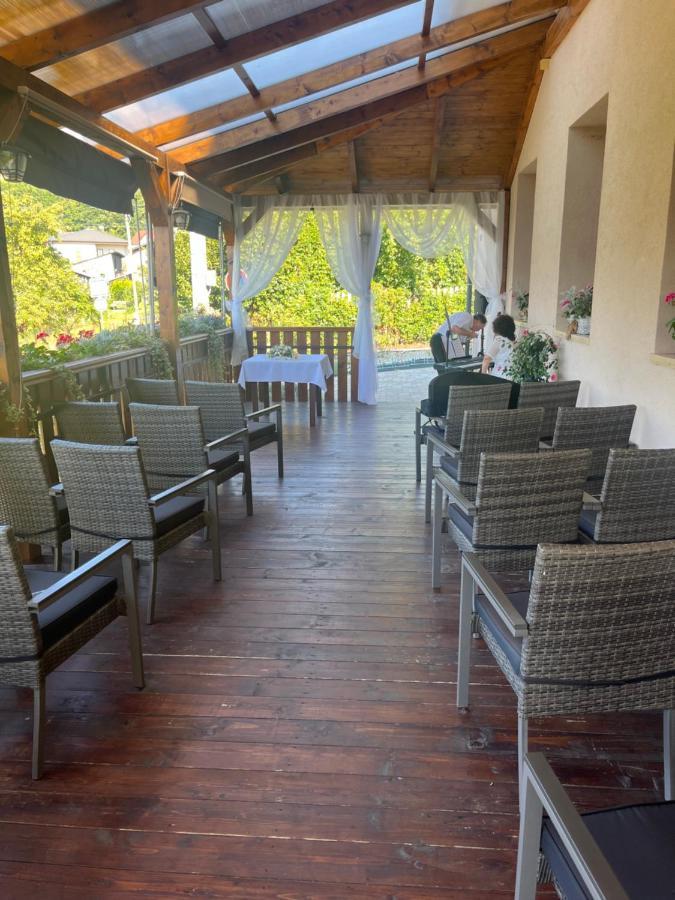Hospudka Na Konci Sveta Hotel Nový Jičín Buitenkant foto