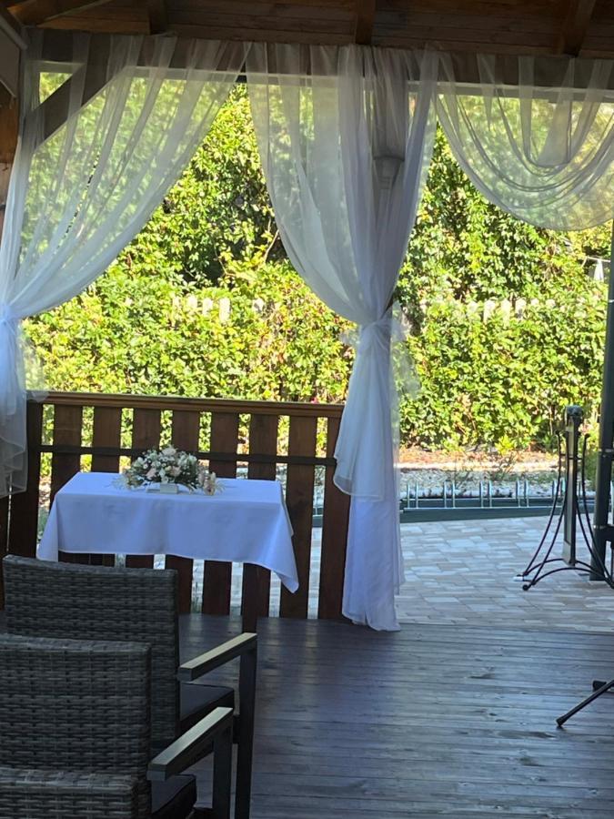 Hospudka Na Konci Sveta Hotel Nový Jičín Buitenkant foto